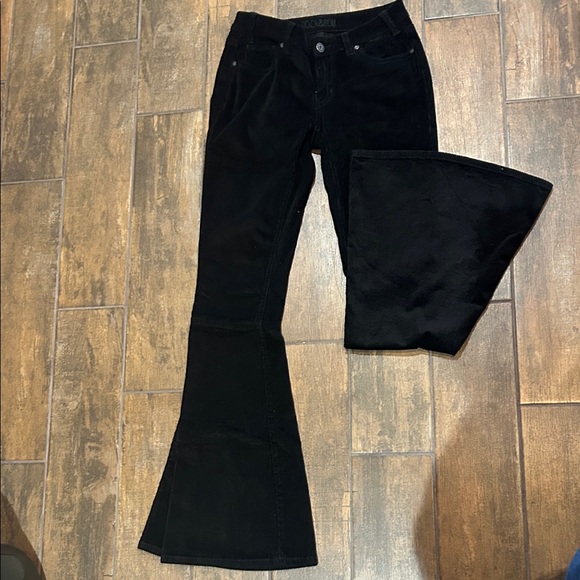 Rock & Roll Cowgirl Black corduroy Bell Bottom size 27x36 - Picture 4 of 5